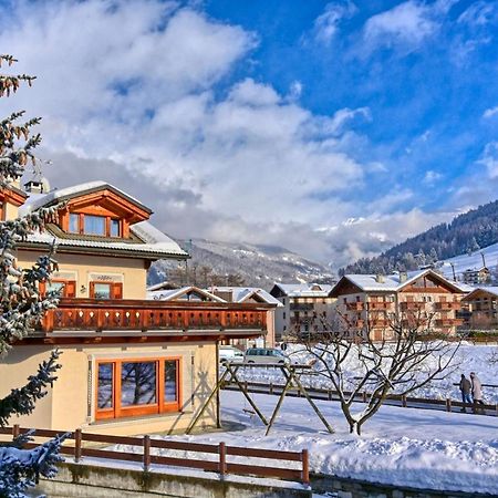 Casa Caste Villa Bormio Exteriör bild