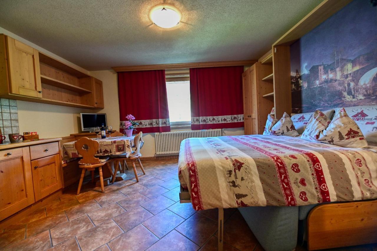 Casa Caste Villa Bormio Exteriör bild